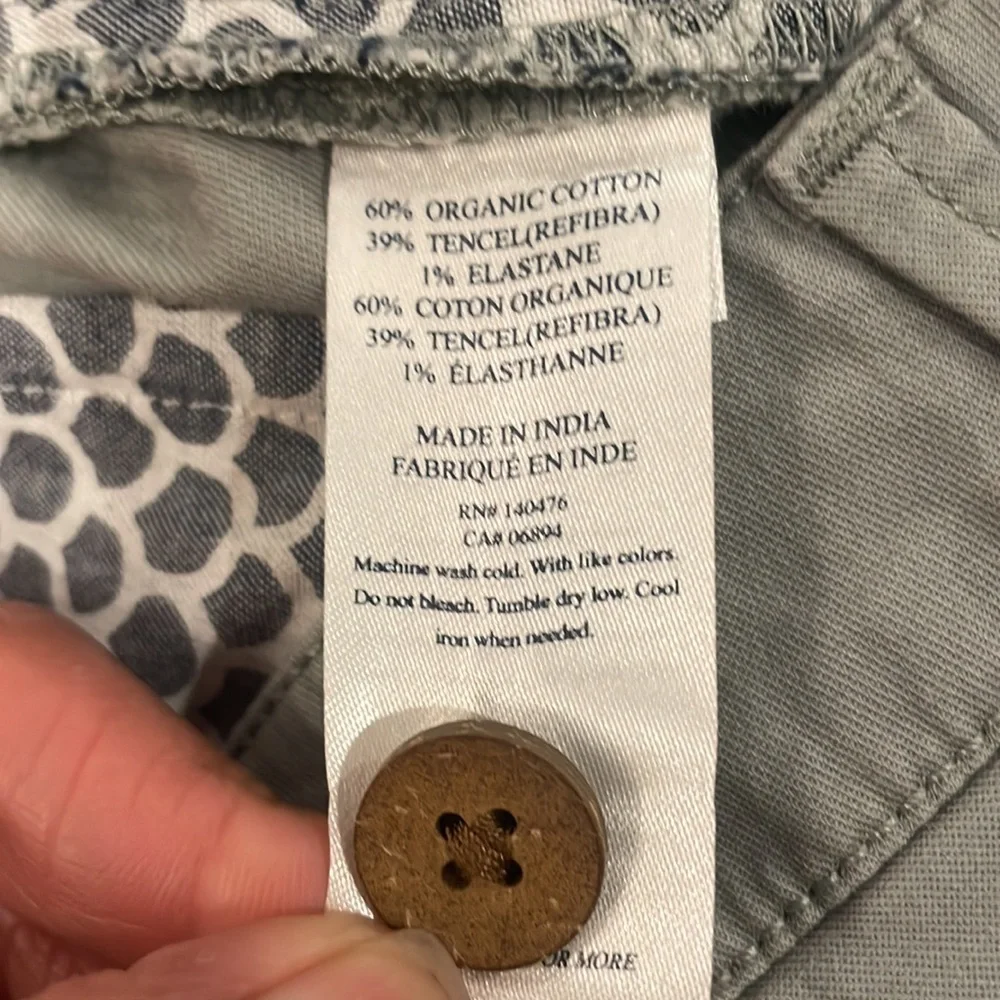 NWOT FAHERTY Island Life Organic Cotton Blend Shorts Size Waist 42